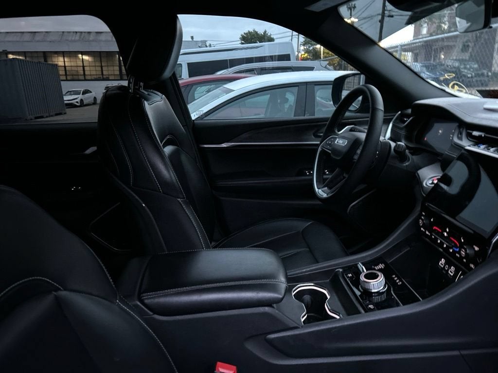 2025 Jeep Grand Cherokee 4xe NA