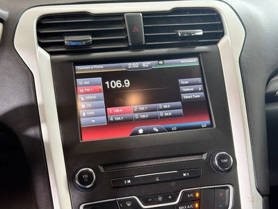 2016 Ford Fusion SE