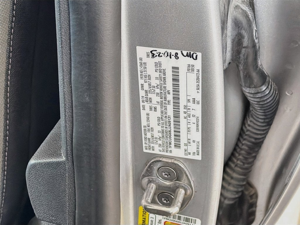 2020 Ford Escape SE
