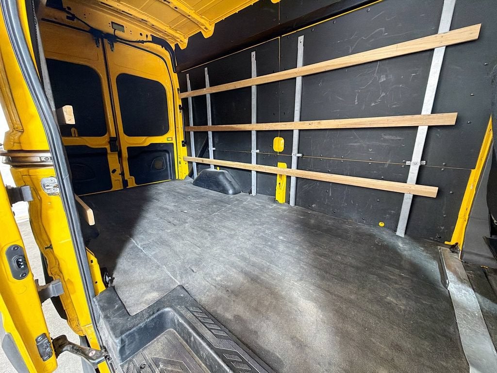 2021 Ford Transit Cargo Van NA