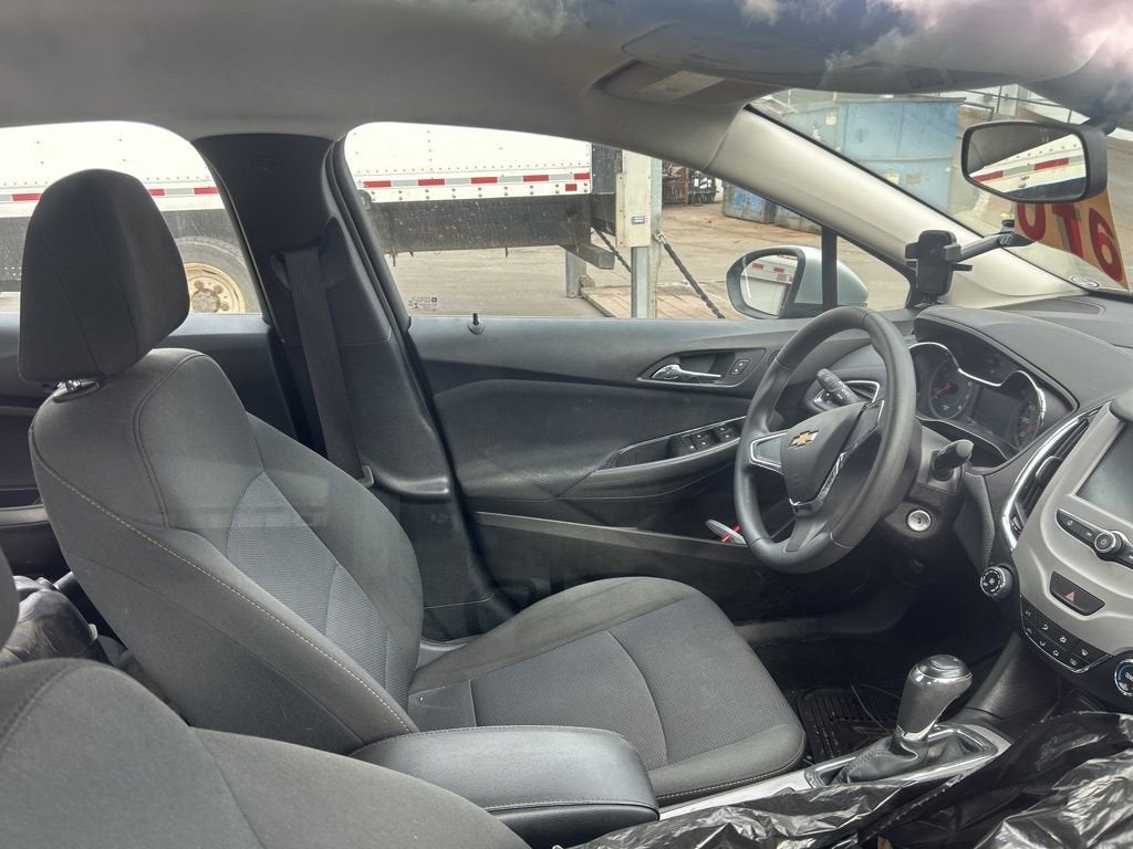 2017 Chevrolet Cruze LS