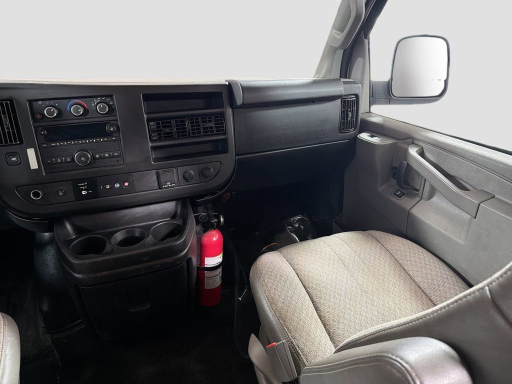 2018 Chevrolet Express Passenger 3500 LT