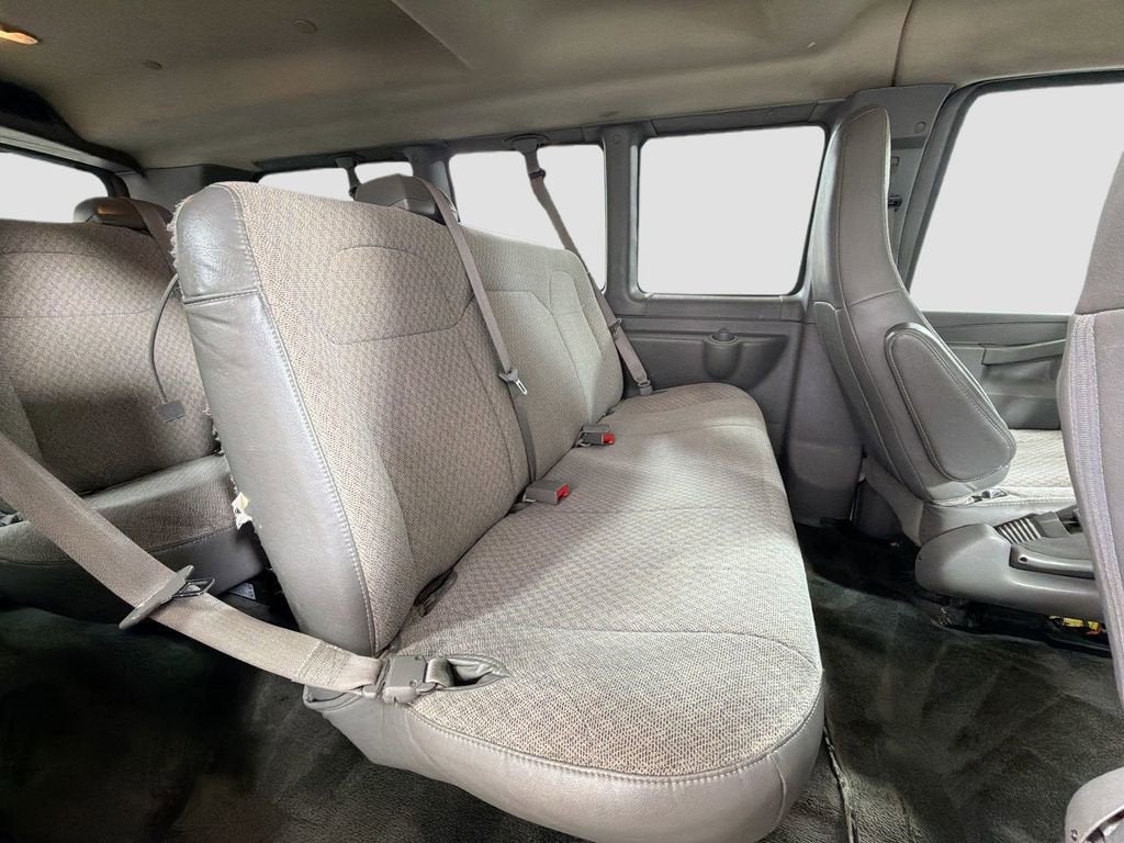 2018 Chevrolet Express Passenger 3500 LT