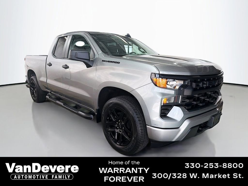 2023 Chevrolet Silverado 1500 Custom