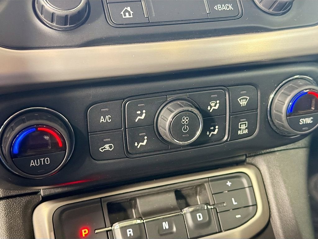 2020 GMC Acadia Denali