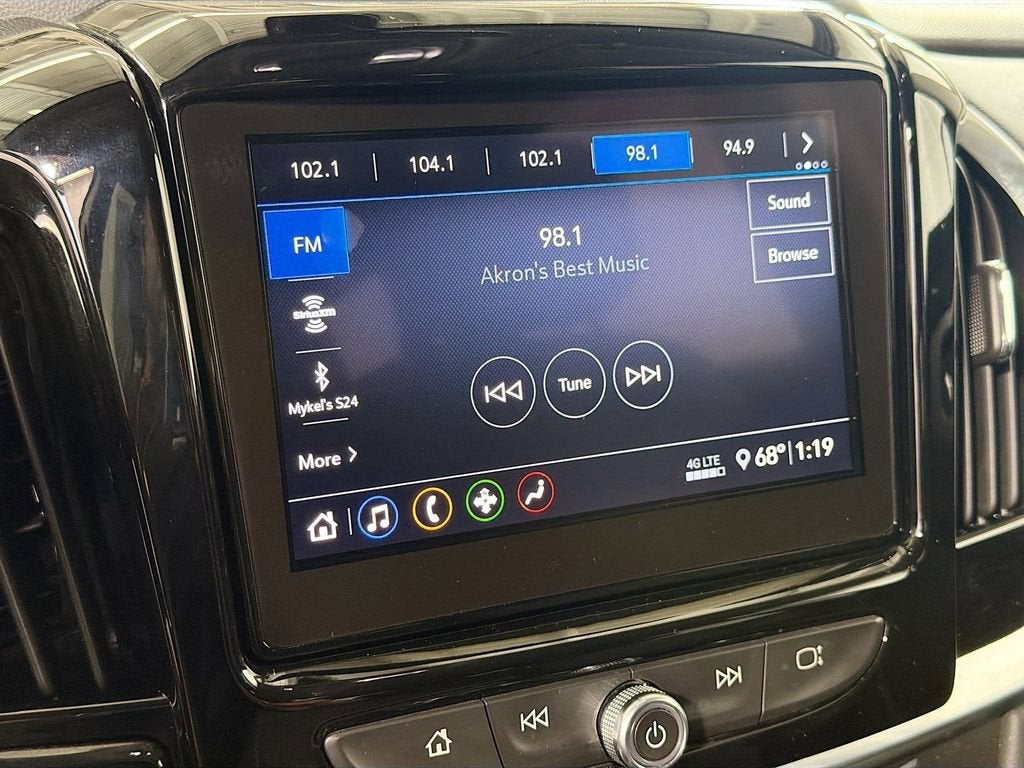 2021 Chevrolet Traverse LT Cloth
