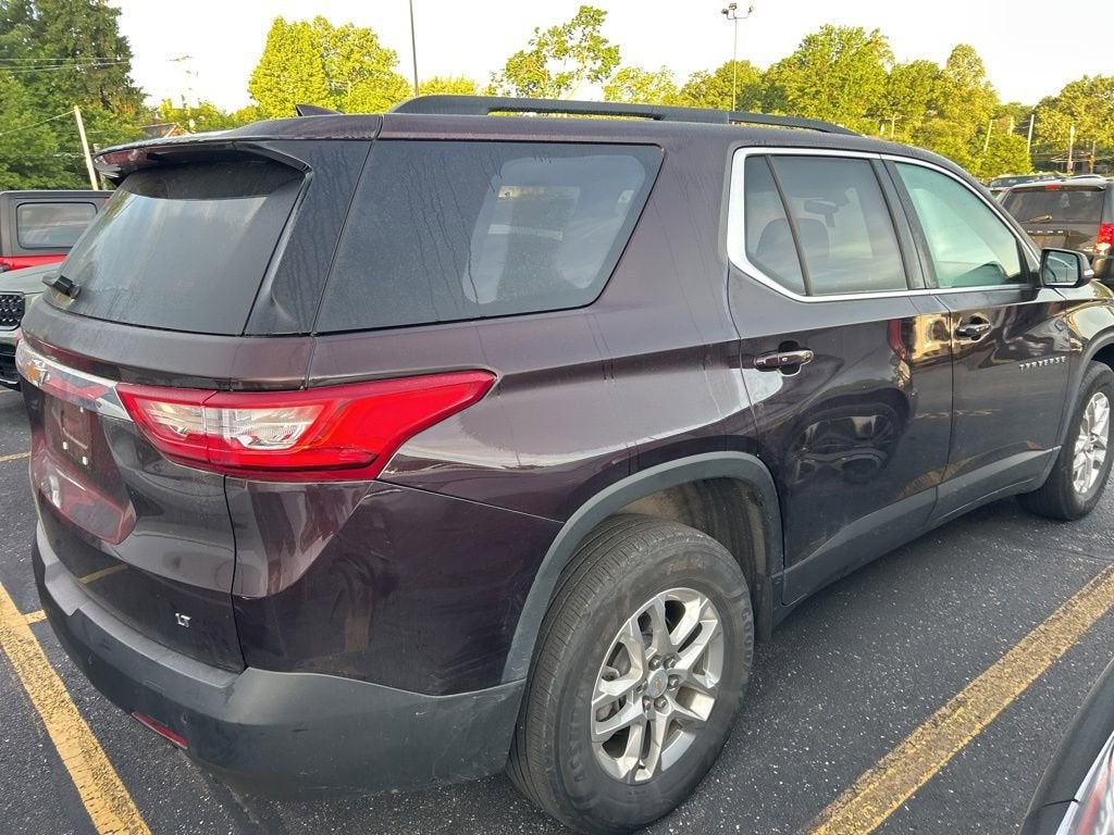2021 Chevrolet Traverse LT Cloth