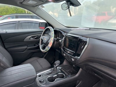 2021 Chevrolet Traverse LT Cloth