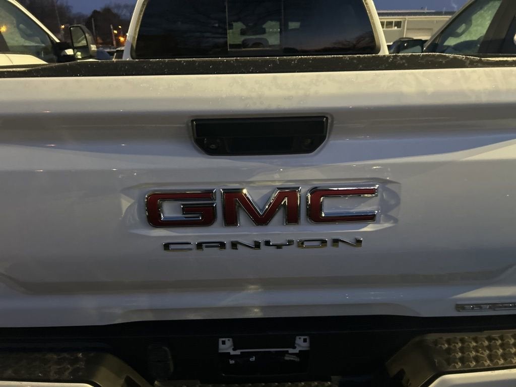 2024 GMC Canyon Elevation