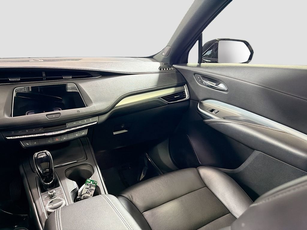 2020 Cadillac XT4 AWD Premium Luxury