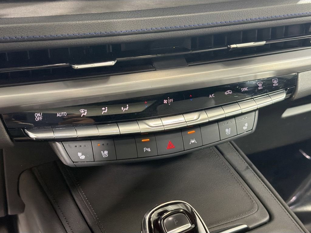 2024 Cadillac XT4 Sport