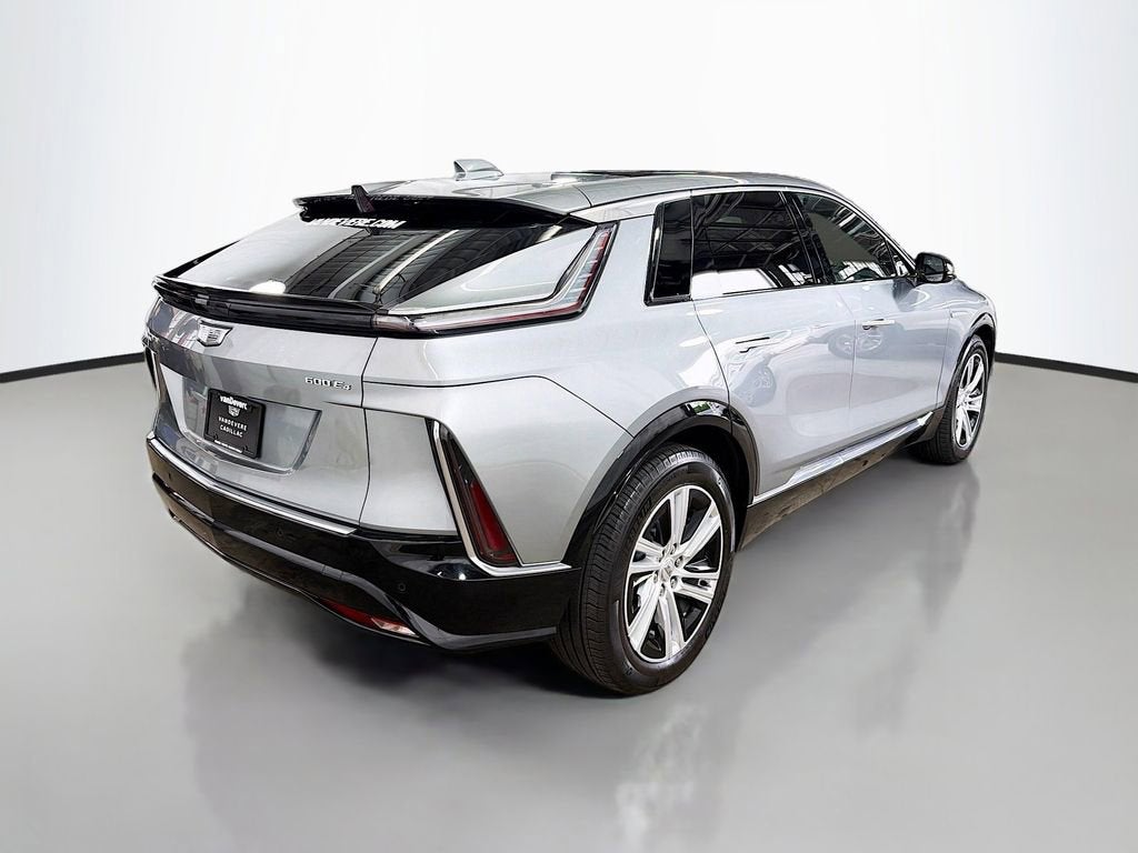 2024 Cadillac LYRIQ Tech