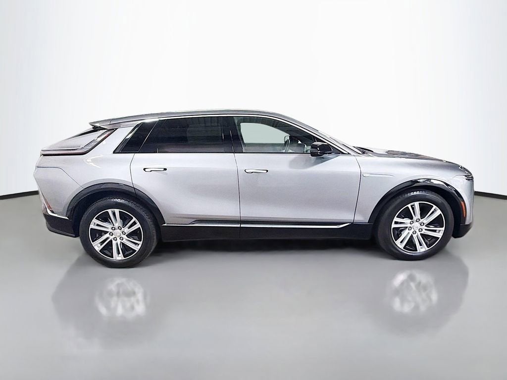 2024 Cadillac LYRIQ Tech