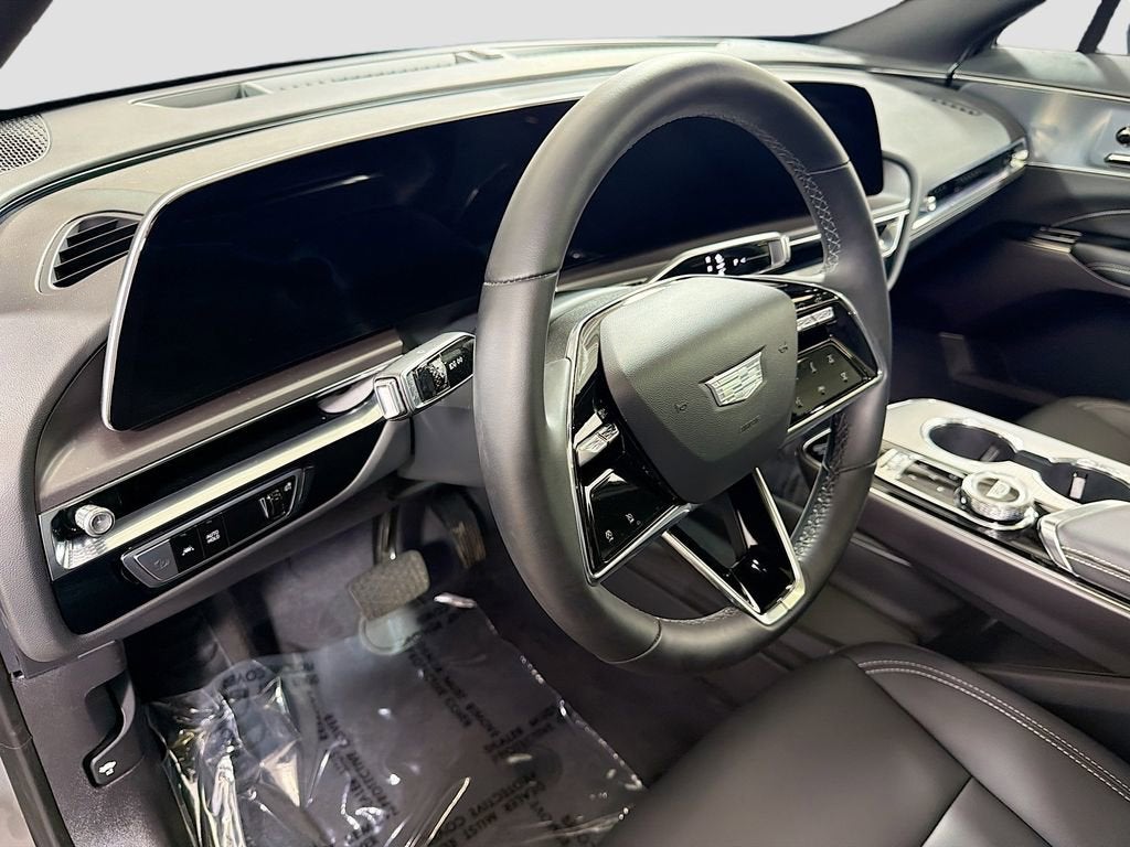 2024 Cadillac LYRIQ Tech