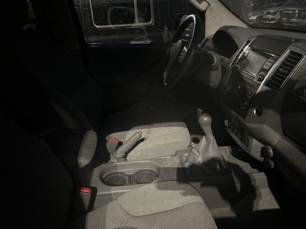 2015 Nissan Frontier SV