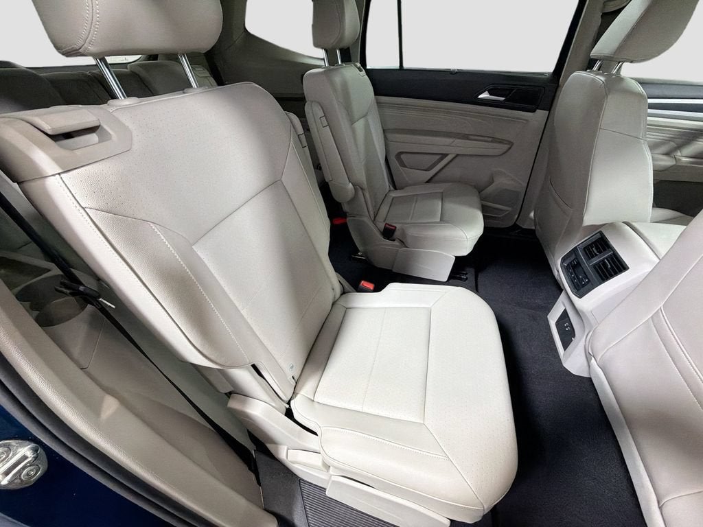 2022 Volkswagen Atlas 3.6L V6 SEL R-Line