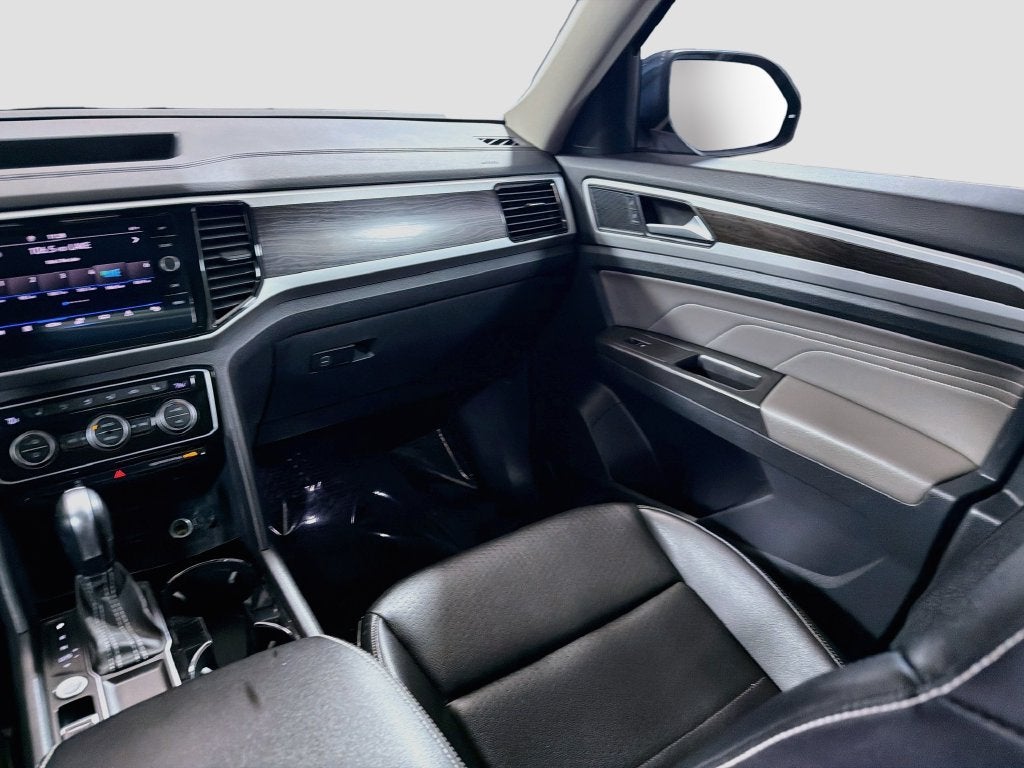 2022 Volkswagen Atlas 2.0T SE w/Technology
