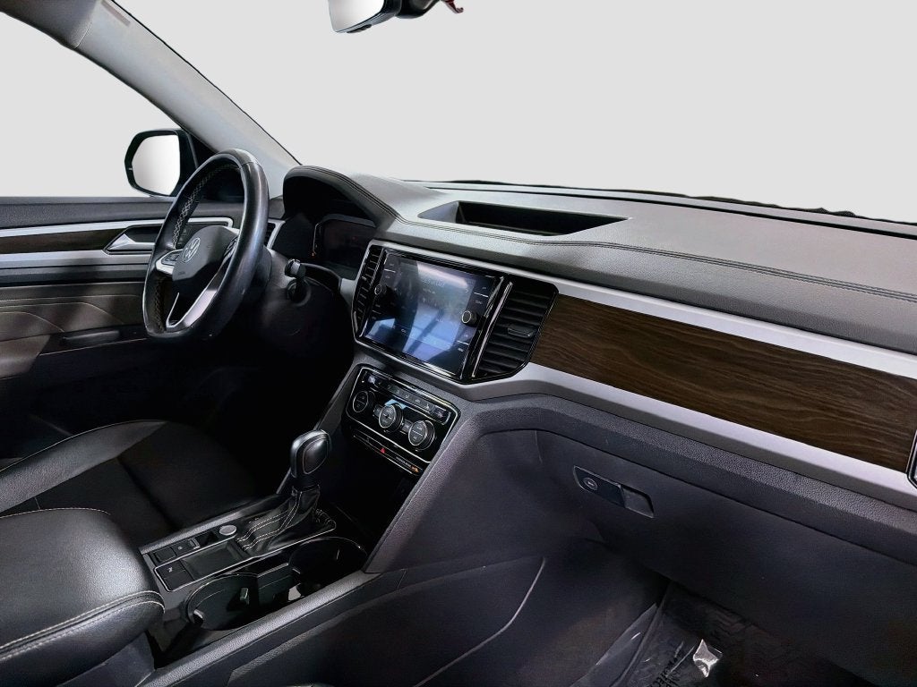 2022 Volkswagen Atlas 2.0T SE w/Technology
