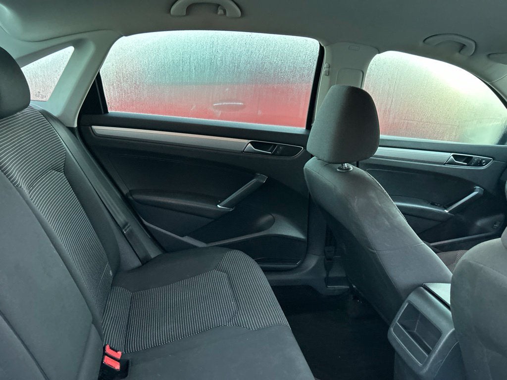 2016 Volkswagen Passat 1.8T S
