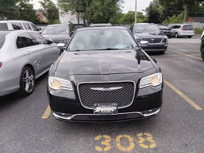 2018 Chrysler 300 Limited