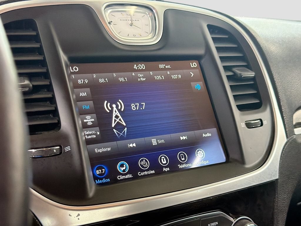 2018 Chrysler 300 Limited