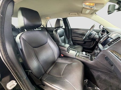 2018 Chrysler 300 Limited