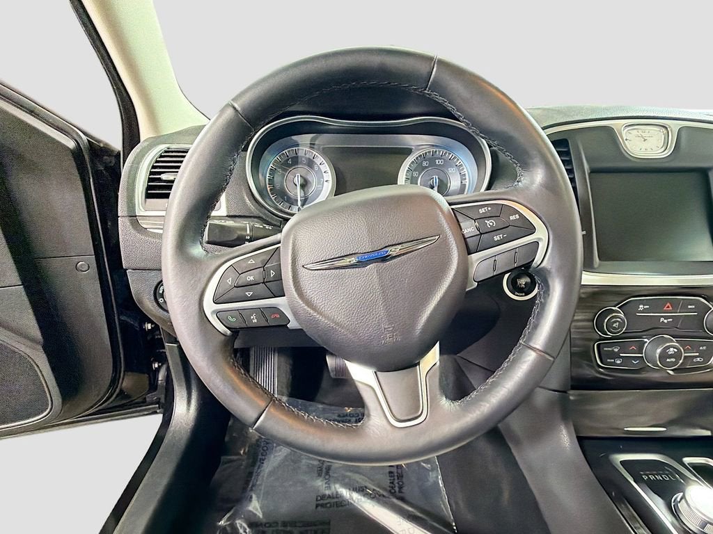 2016 Chrysler 300 Anniversary Edition