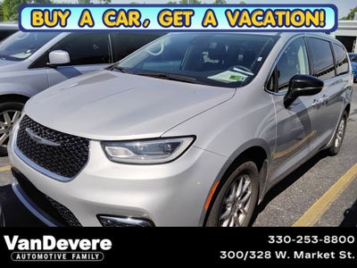 2024 Chrysler Pacifica Touring L