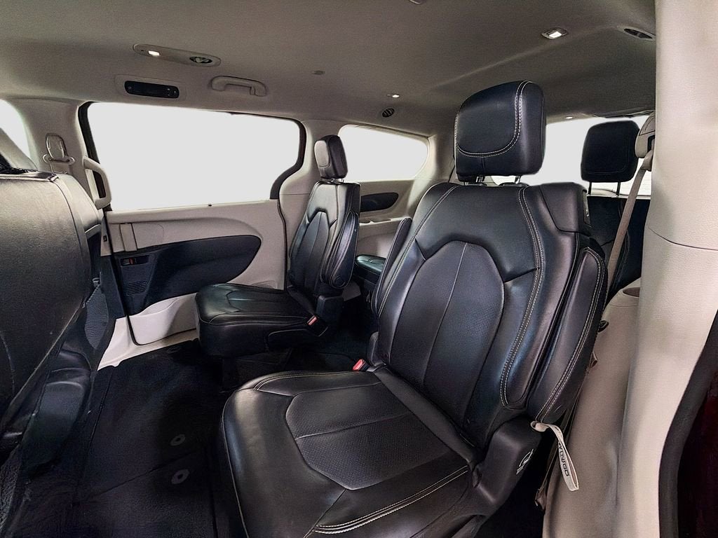 2020 Chrysler Voyager LXI