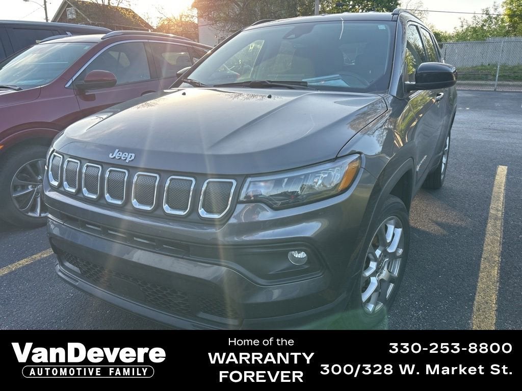 2022 Jeep Compass Latitude Lux