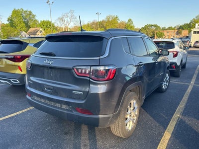 2022 Jeep Compass Latitude Lux