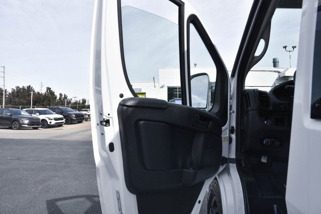 2023 RAM ProMaster Window Van NA