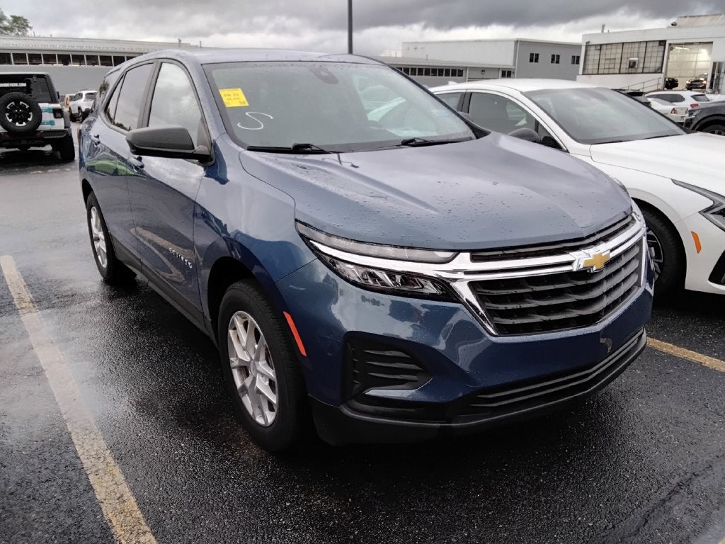 2024 Chevrolet Equinox LS