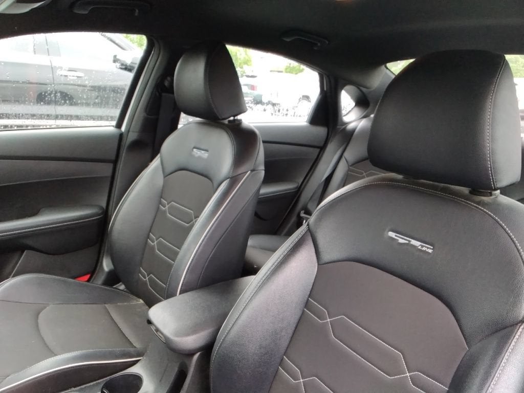 2021 Kia Forte GT-Line