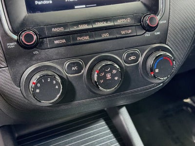 2017 Kia Forte5 SX