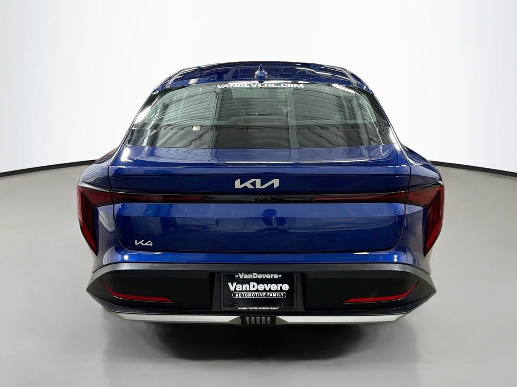 2025 Kia K4 LXS