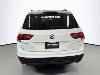 2018 Volkswagen Tiguan S