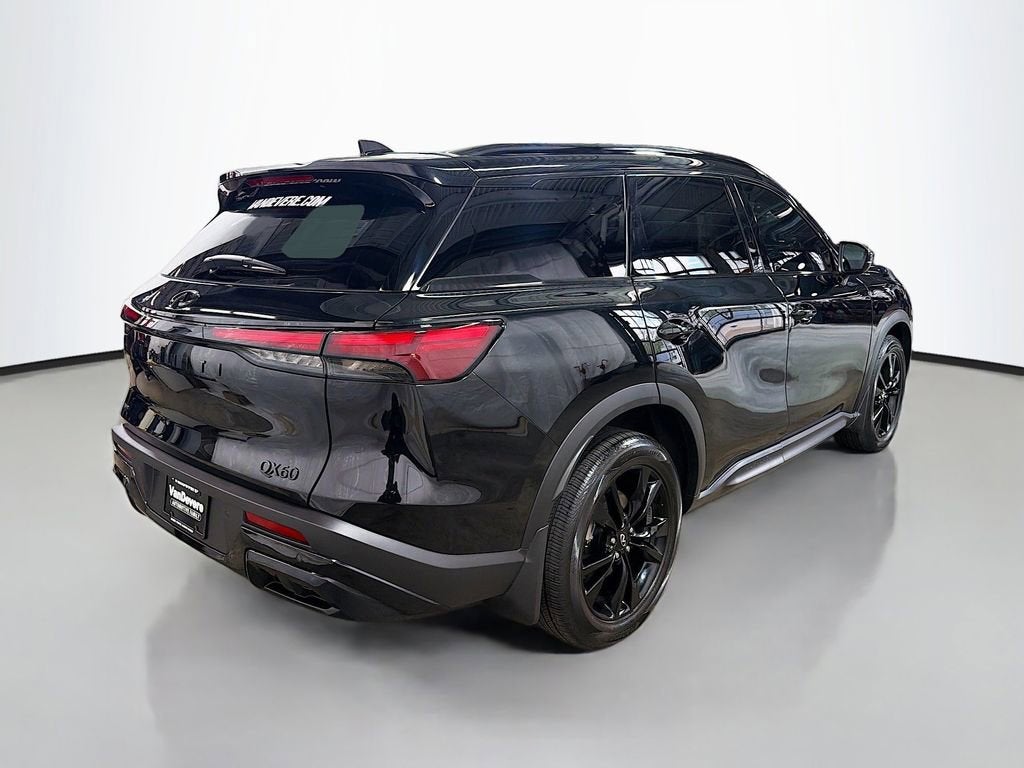 2025 INFINITI QX60 LUXE
