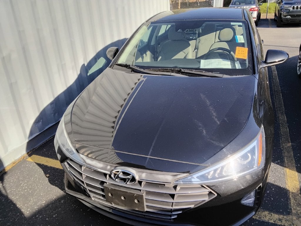 2020 Hyundai Elantra SE