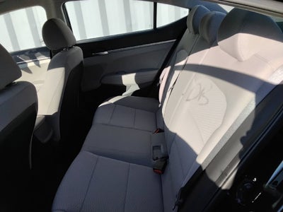 2020 Hyundai Elantra SE
