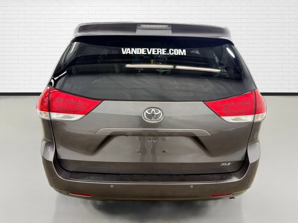 2014 Toyota Sienna XLE