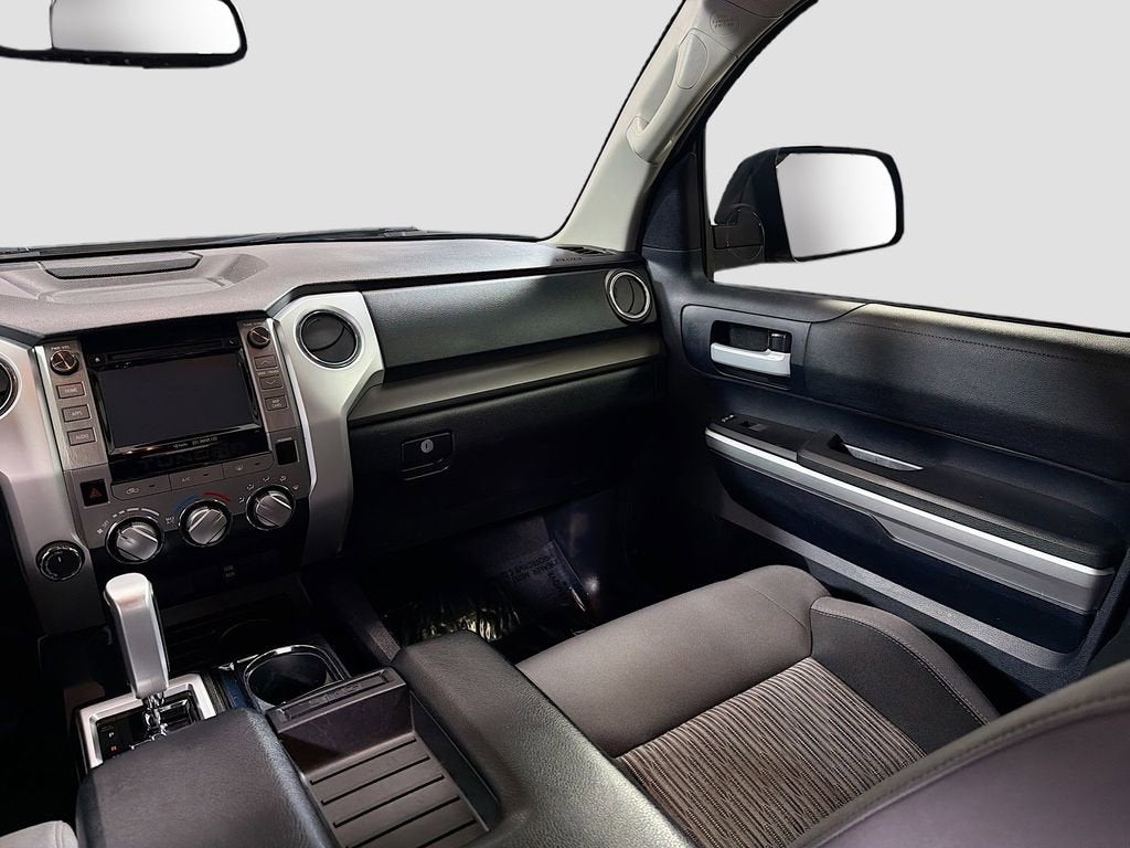 2016 Toyota Tundra 4WD Truck SR5