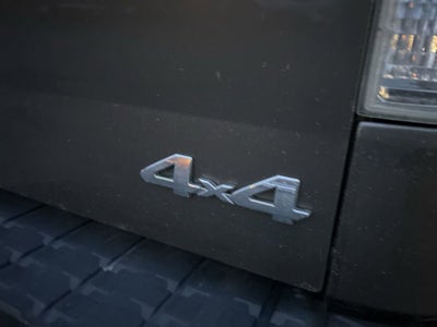 2012 Toyota Tundra 4WD Truck GRADE