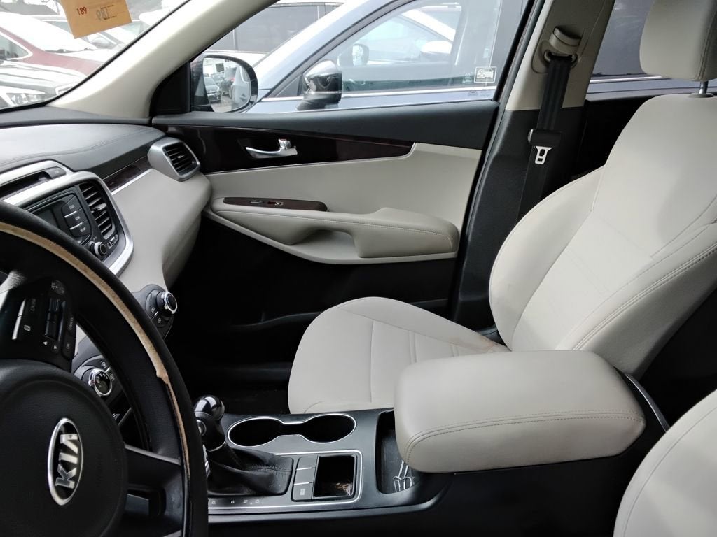 2017 Kia Sorento LX