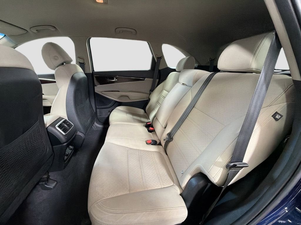 2017 Kia Sorento LX