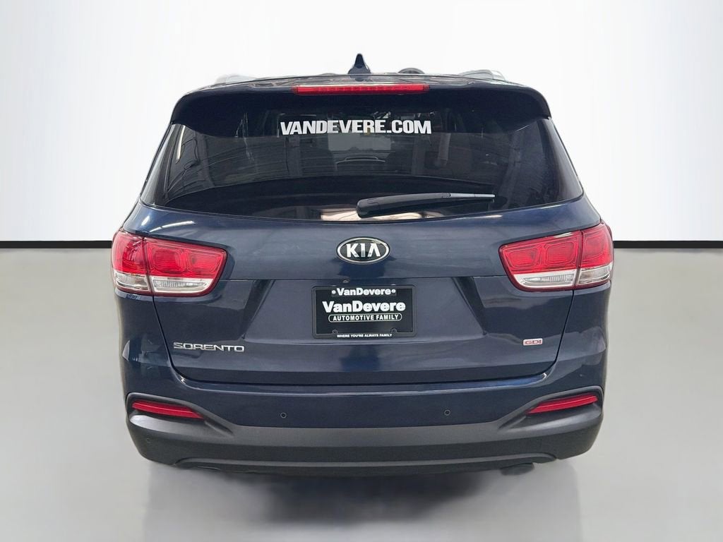 2017 Kia Sorento LX