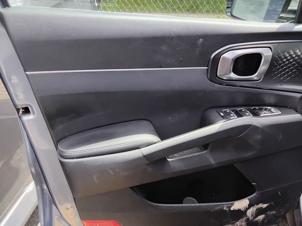 2025 Kia Sorento LX