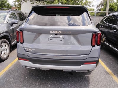 2025 Kia Sorento LX