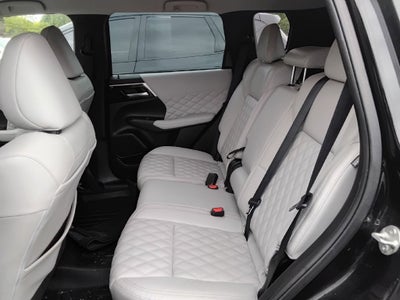 2022 Mitsubishi Outlander SEL