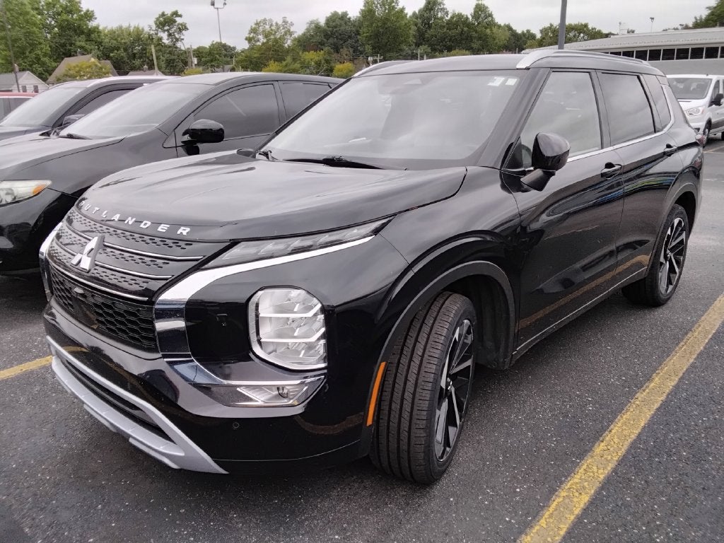 2022 Mitsubishi Outlander SEL